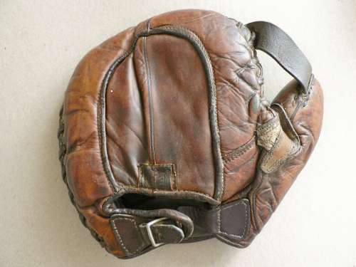 Rawlings Patched Basemitt Back